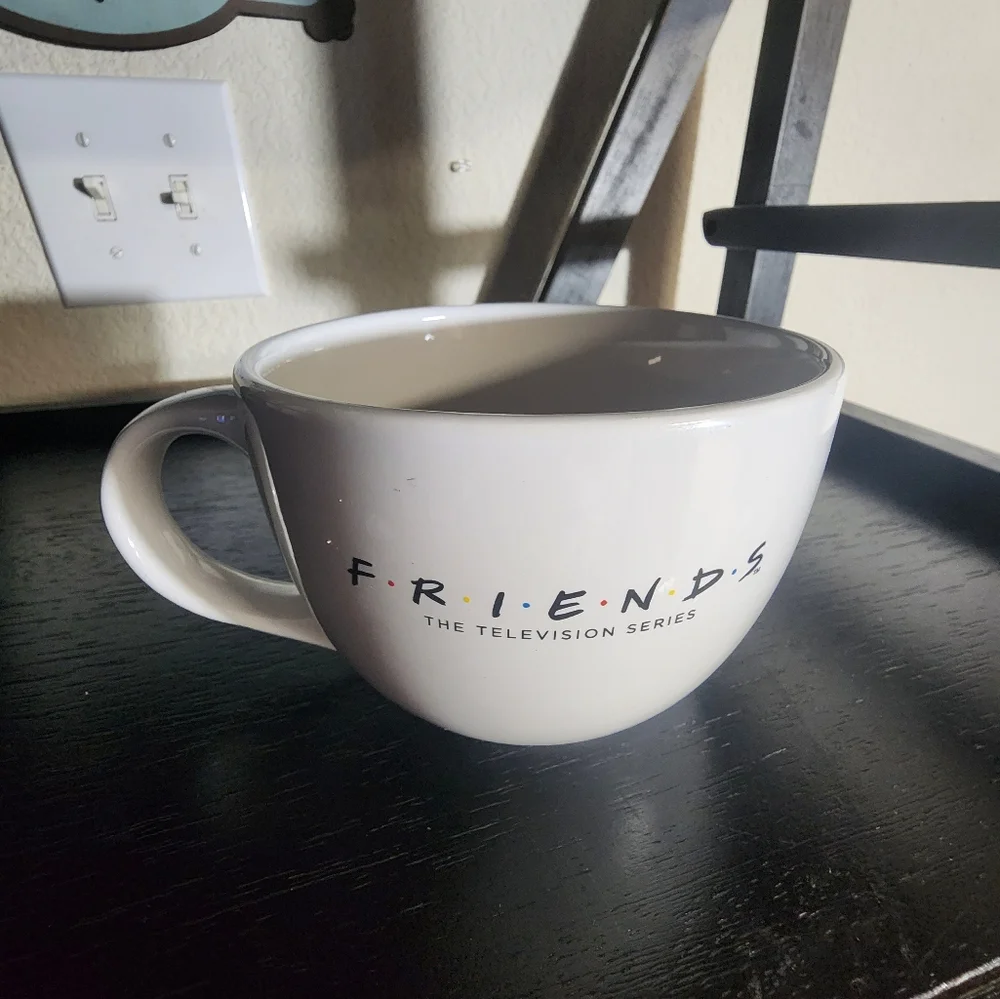 Friends central perk‎